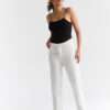 MomFit white