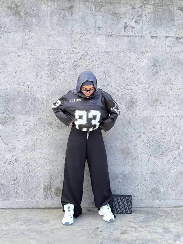 oversized sweatpants